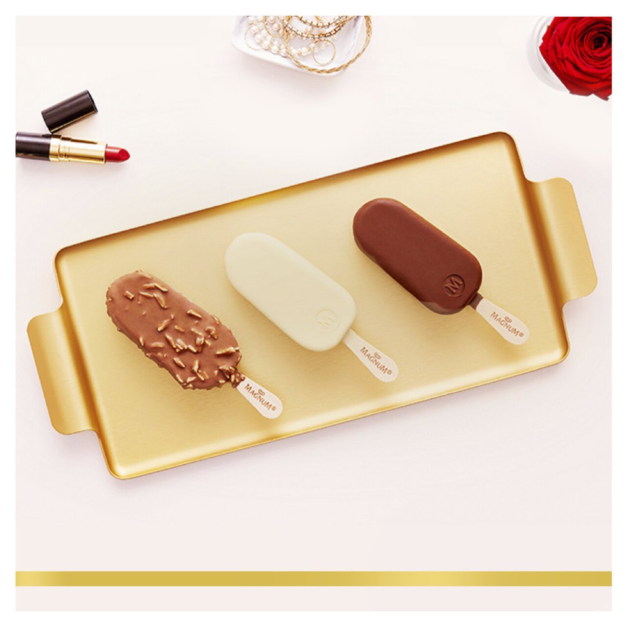 Magnum Mini Classic, Almond & White Chocolate Ice Cream Lollies 6 x 55ml