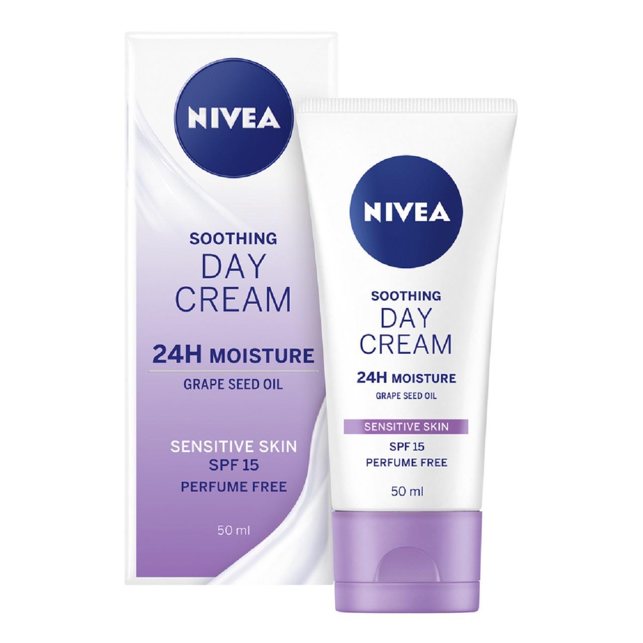 NIVEA Day Cream Face Moisturiser for Sensitive Skin SPF15 50ml