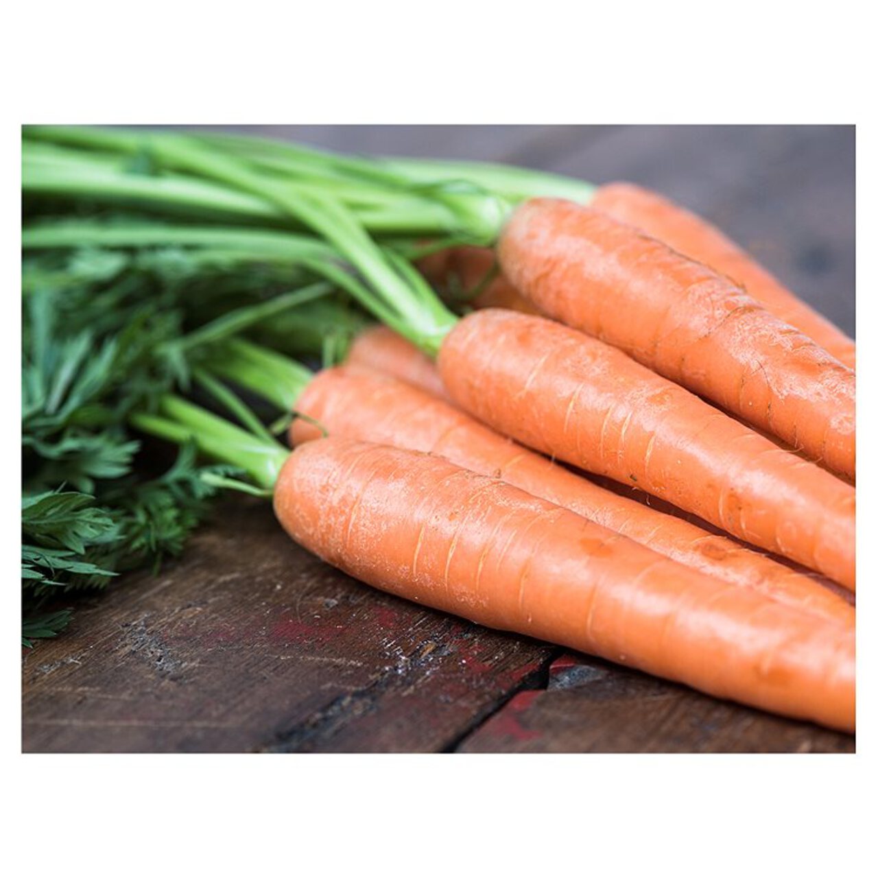 Natoora Leafy Carrots 400g