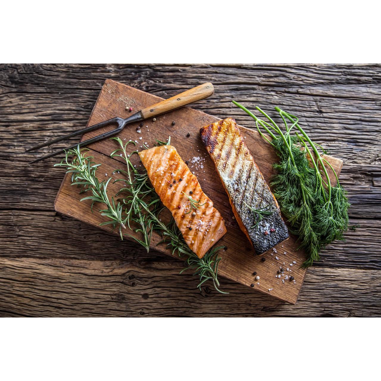 Russell's Organic Salmon Fillets Typically: 270g
