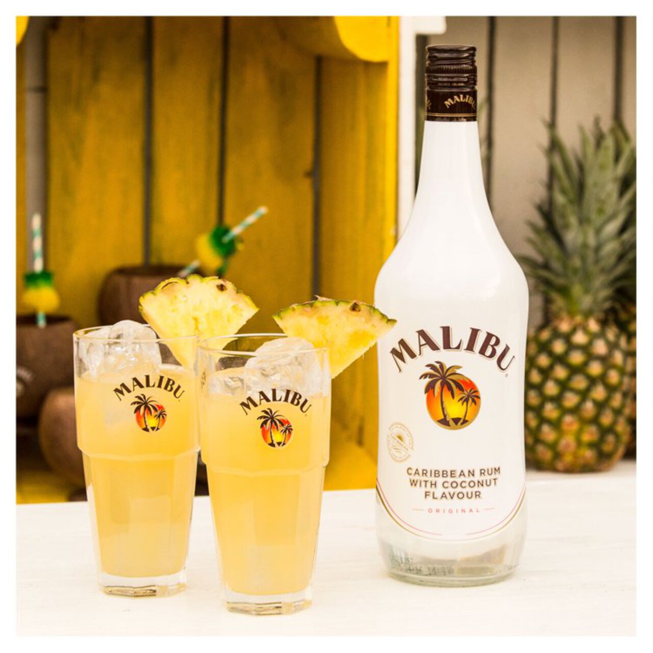 Malibu Original Caribbean White Rum with Coconut Flavour 1l