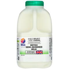 M&S Select Farms British Semi Skimmed Milk 1 Pint 568ml