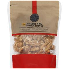 M&S Collection King Walnut Halves 220g