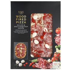 M&S Wood Fired Pizza with Italian Salami & Spicy Roquito Pepper 430g