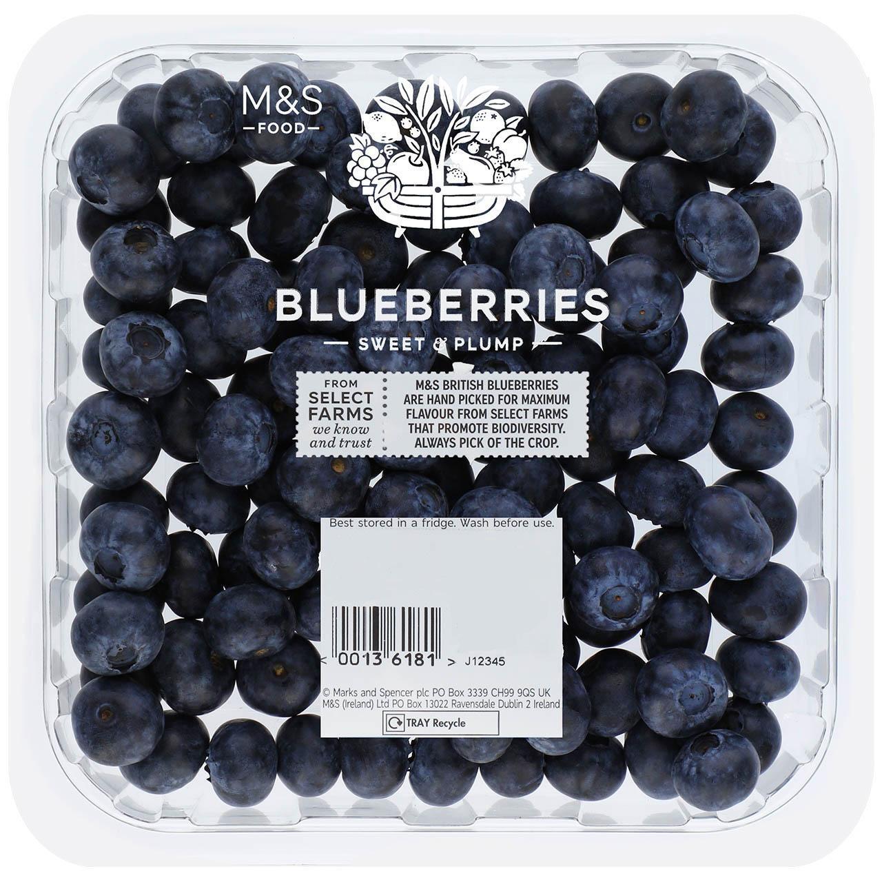 M&S Blueberries Family Pack 300g
