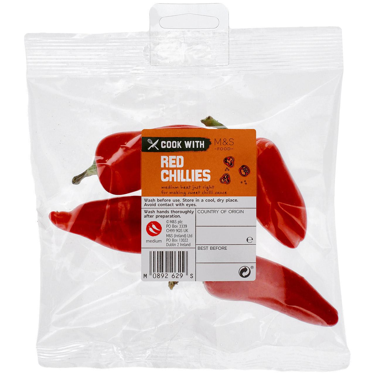 Cook With M&S Red Chillies 75g