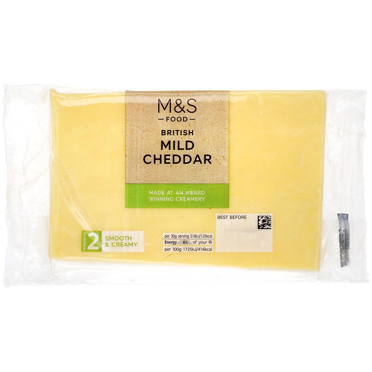 M&S British Mild Cheddar 550g