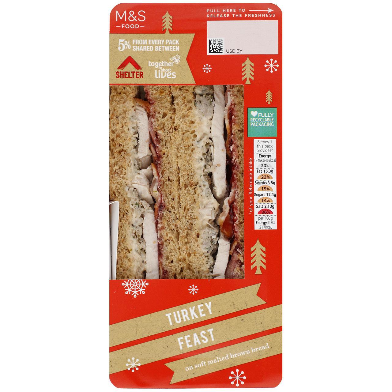 M&S Turkey Feast Sandwich 213g