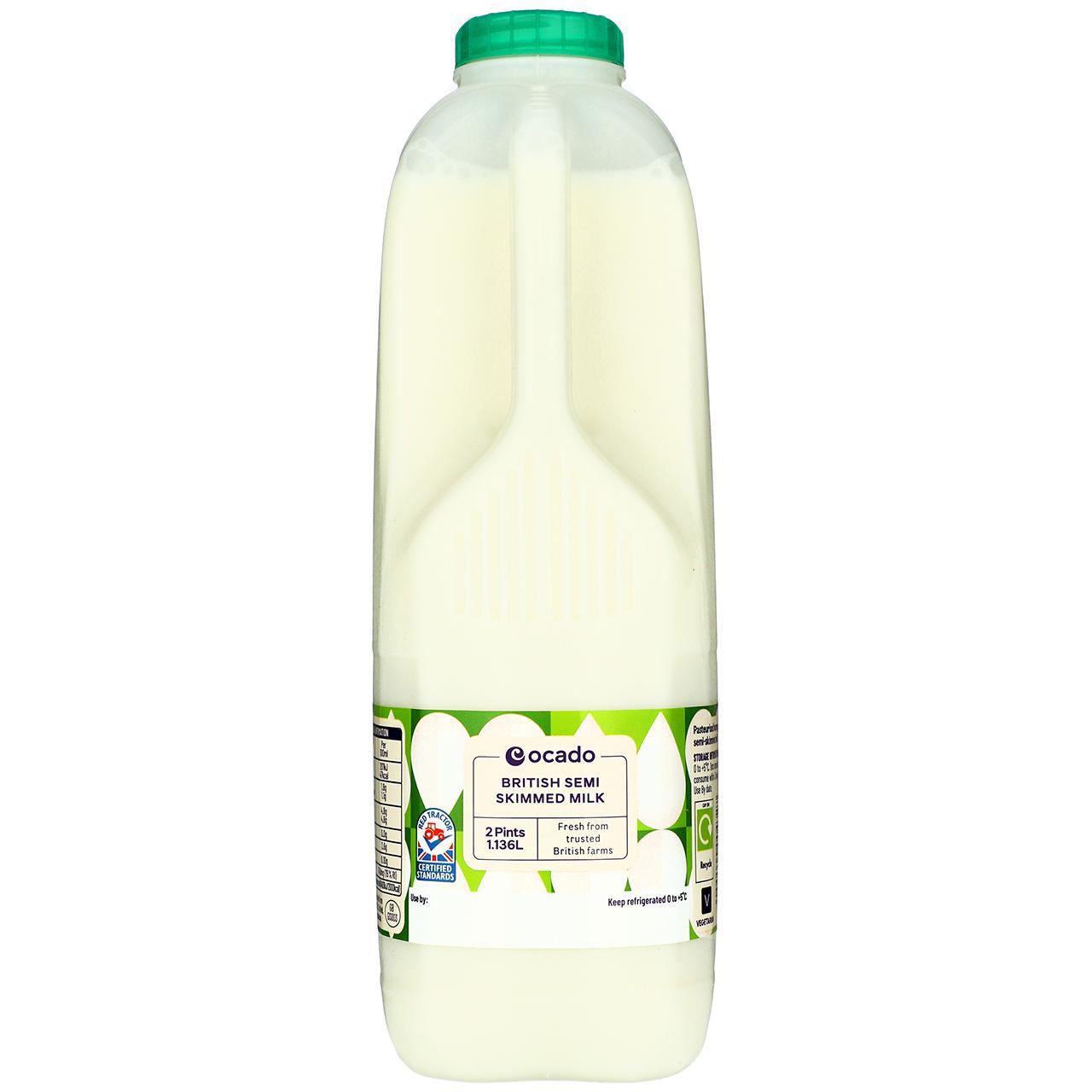 Ocado British Semi Skimmed Milk 2 Pints 1.136l